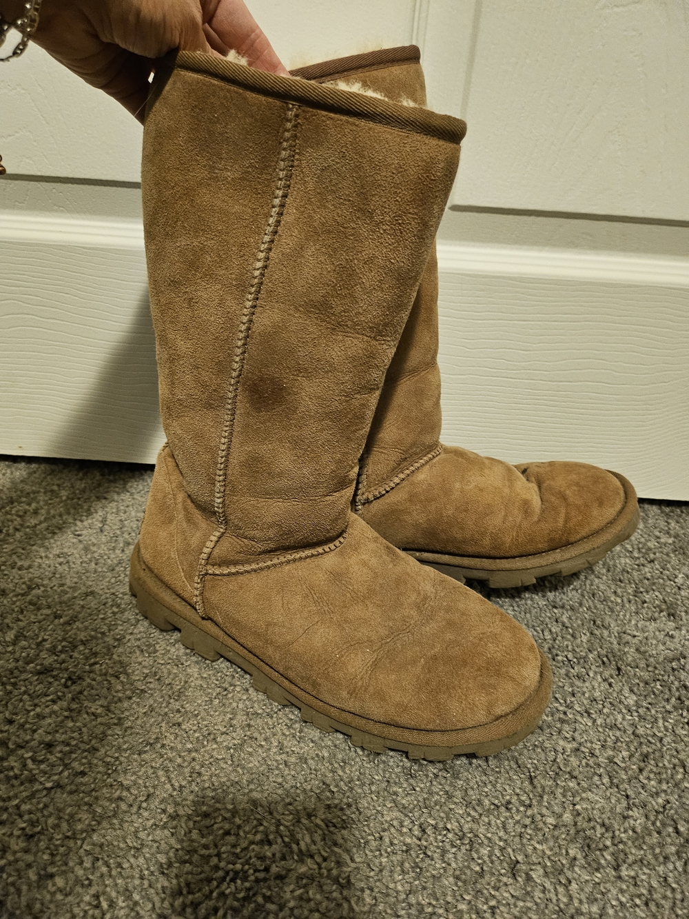 🔥 UGG 🔥 Tall Suede Pull-On Boots in Chestnut